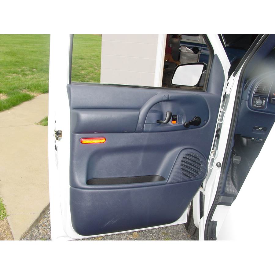 1996 Chevrolet Astro Front door speaker location