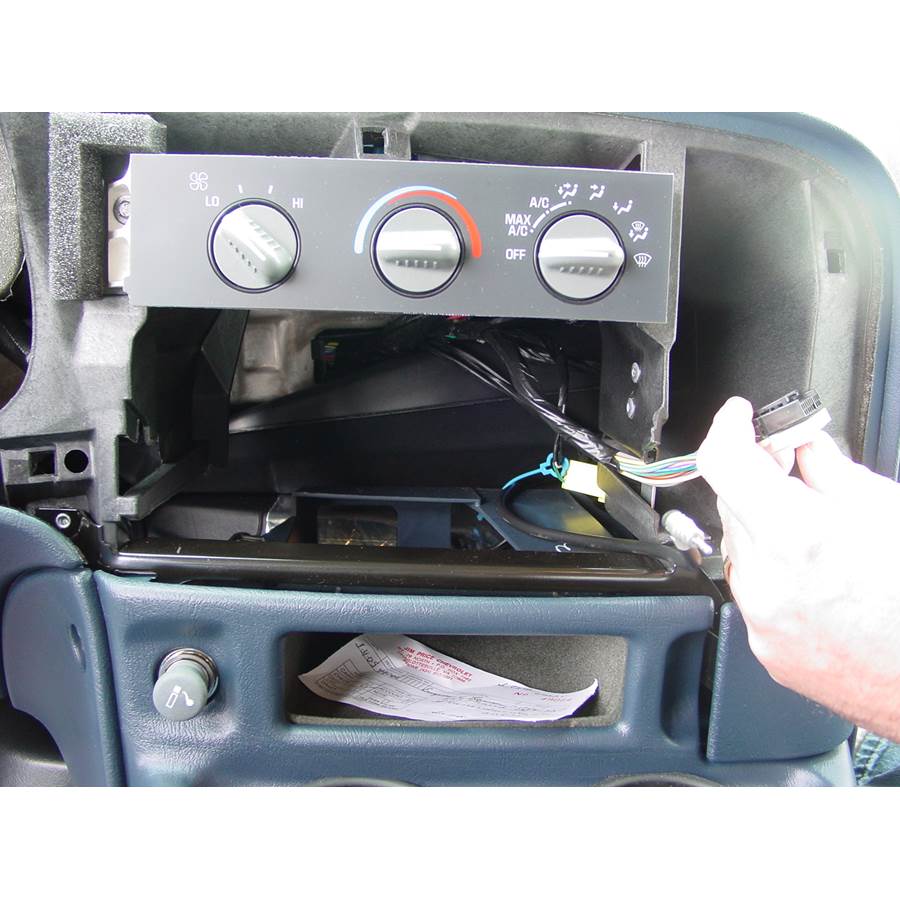 1996 Chevrolet Astro Factory radio removed