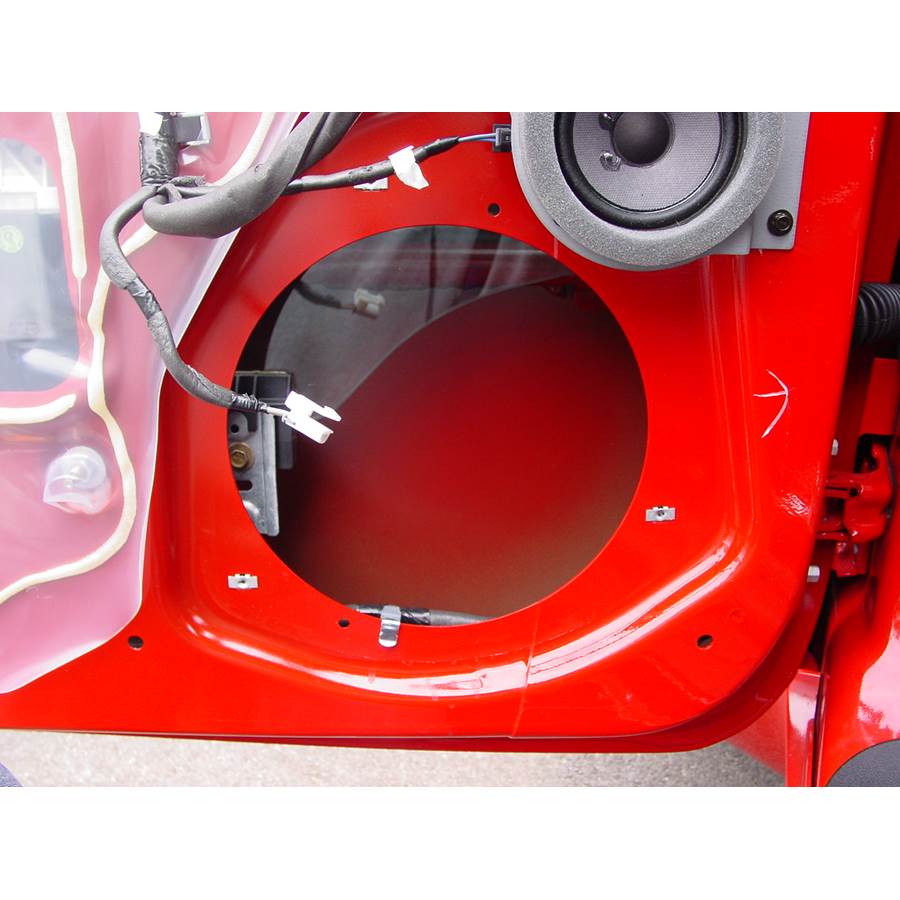 2003 Chevrolet SSR Factory subwoofer removed