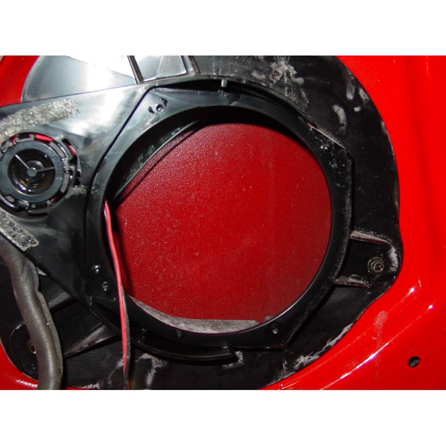 2004 Chevrolet SSR Front speaker removed
