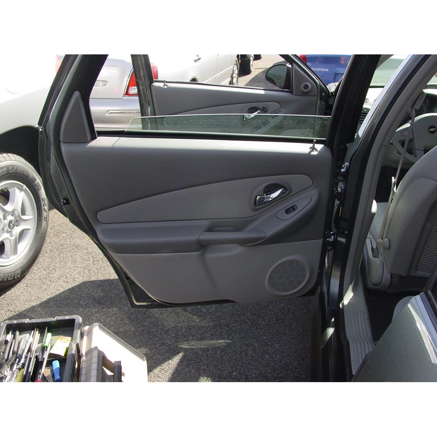 2004 Chevrolet Malibu Maxx Rear door speaker location