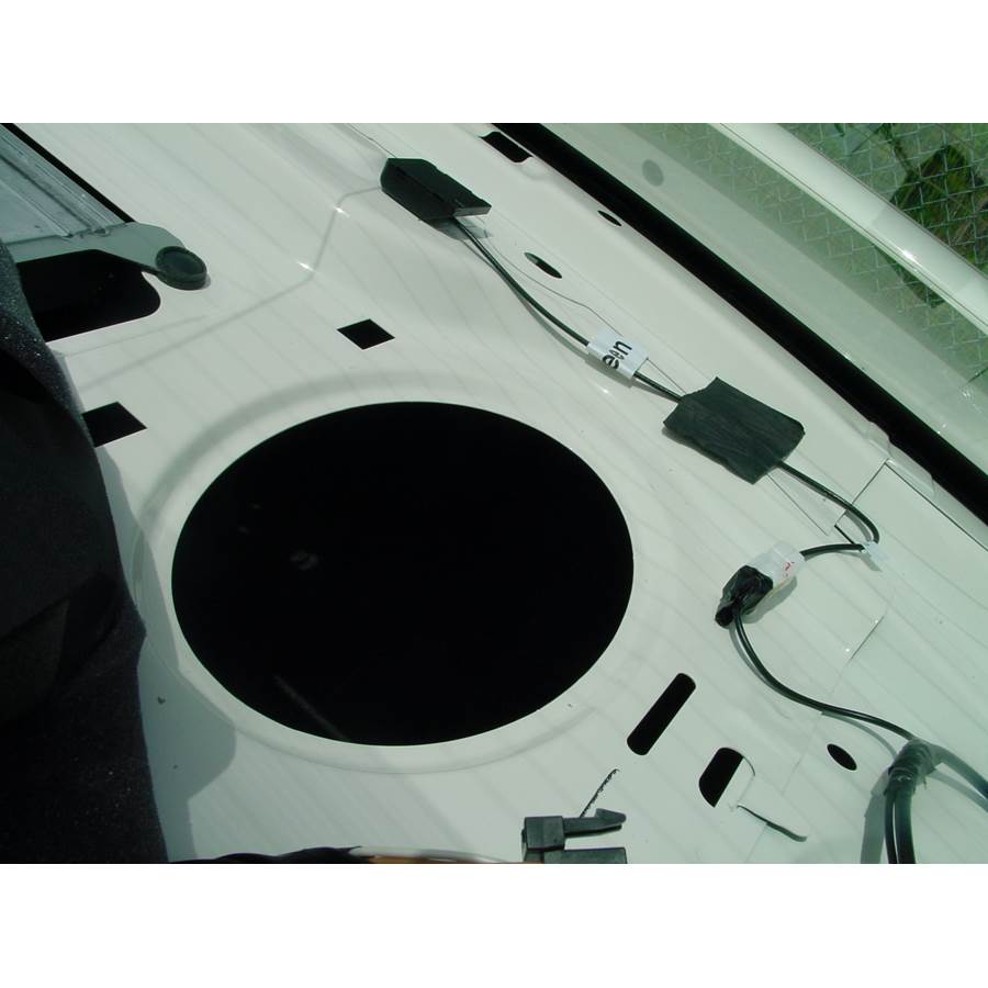 2004 Chevrolet Impala Rear deck speaker removed