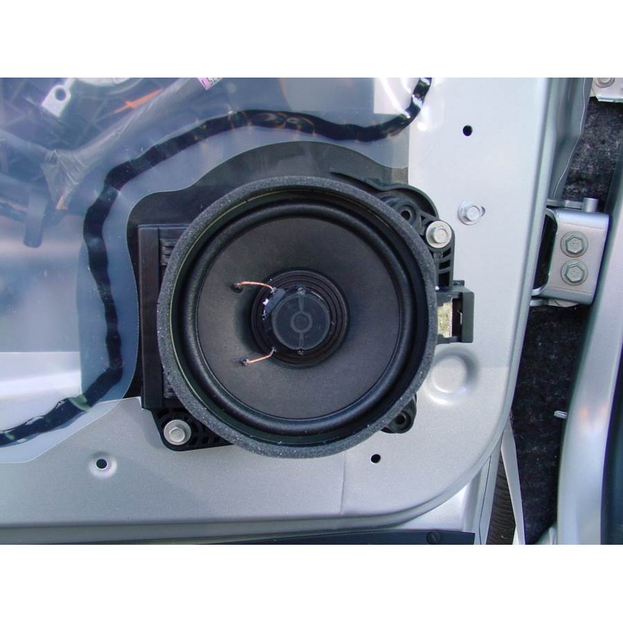 2002 Chevrolet Venture Front door speaker
