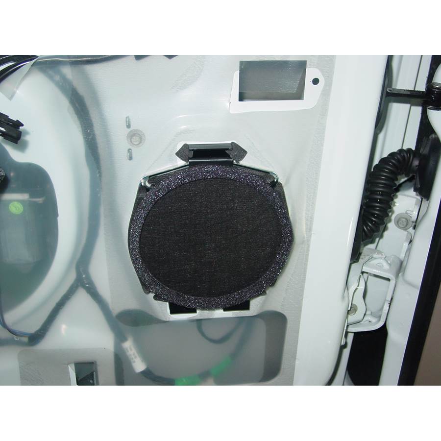 2005 Chevrolet Silverado 1500 Front door speaker