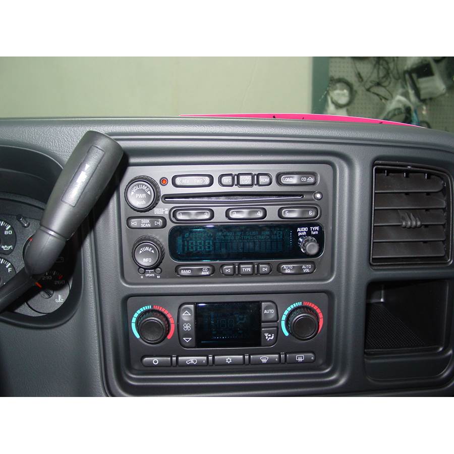 2005 Chevrolet Suburban Factory Radio