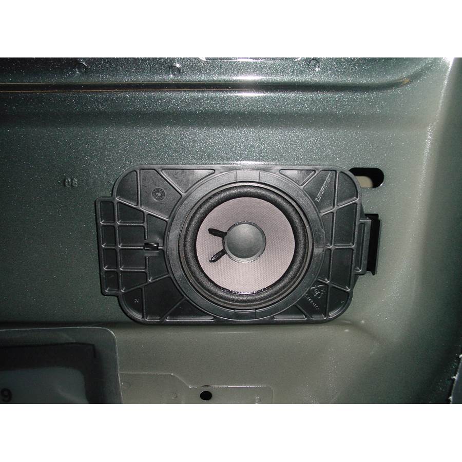 2005 Chevrolet Silverado 2500/3500 Rear door speaker