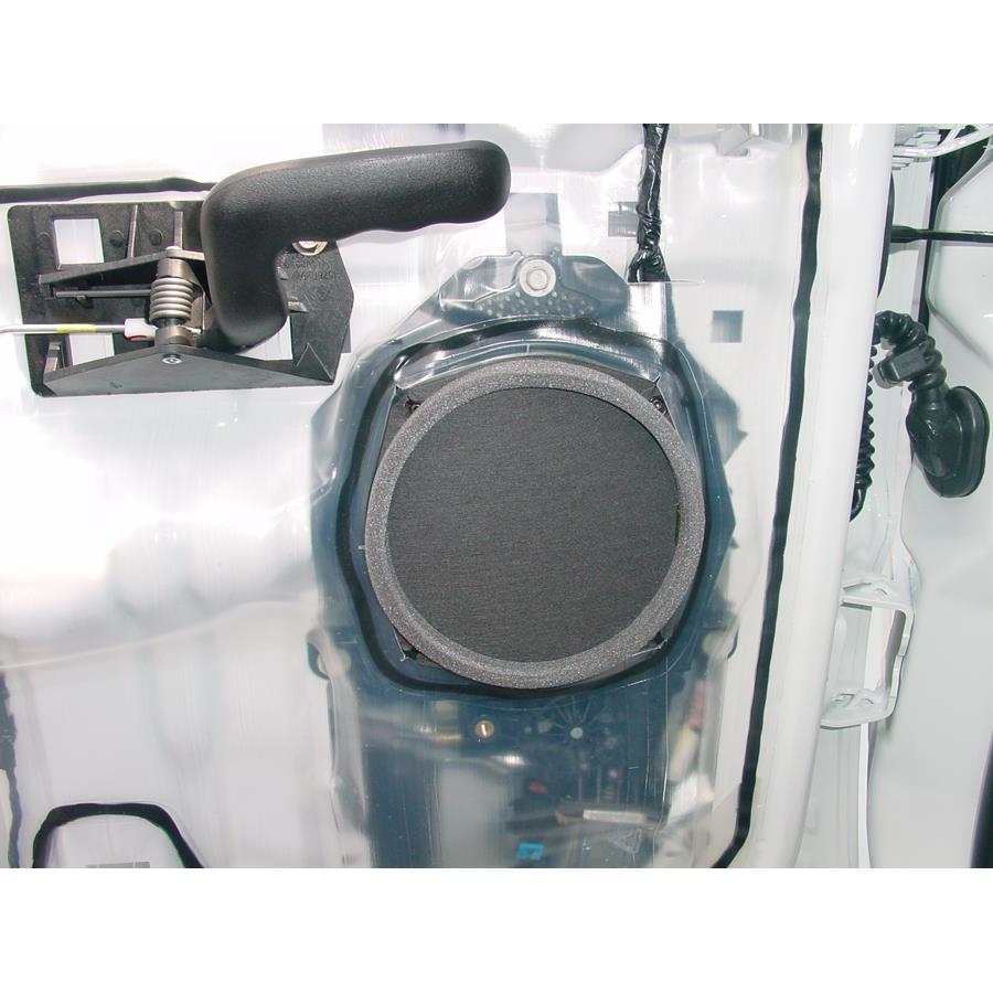 2002 Chevrolet Avalanche Rear door speaker