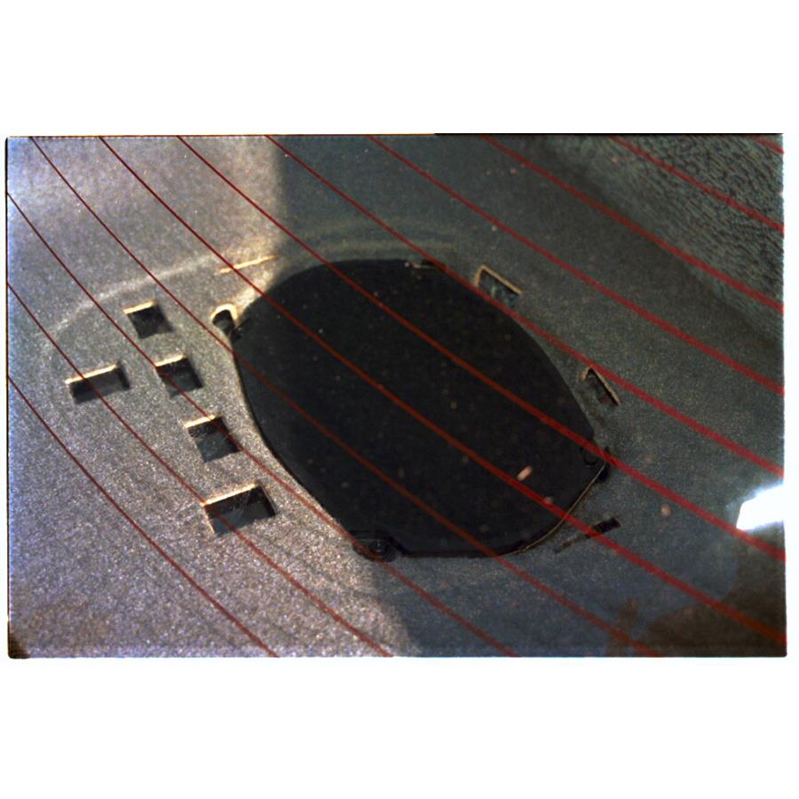 2003 Chevrolet Malibu Rear deck speaker