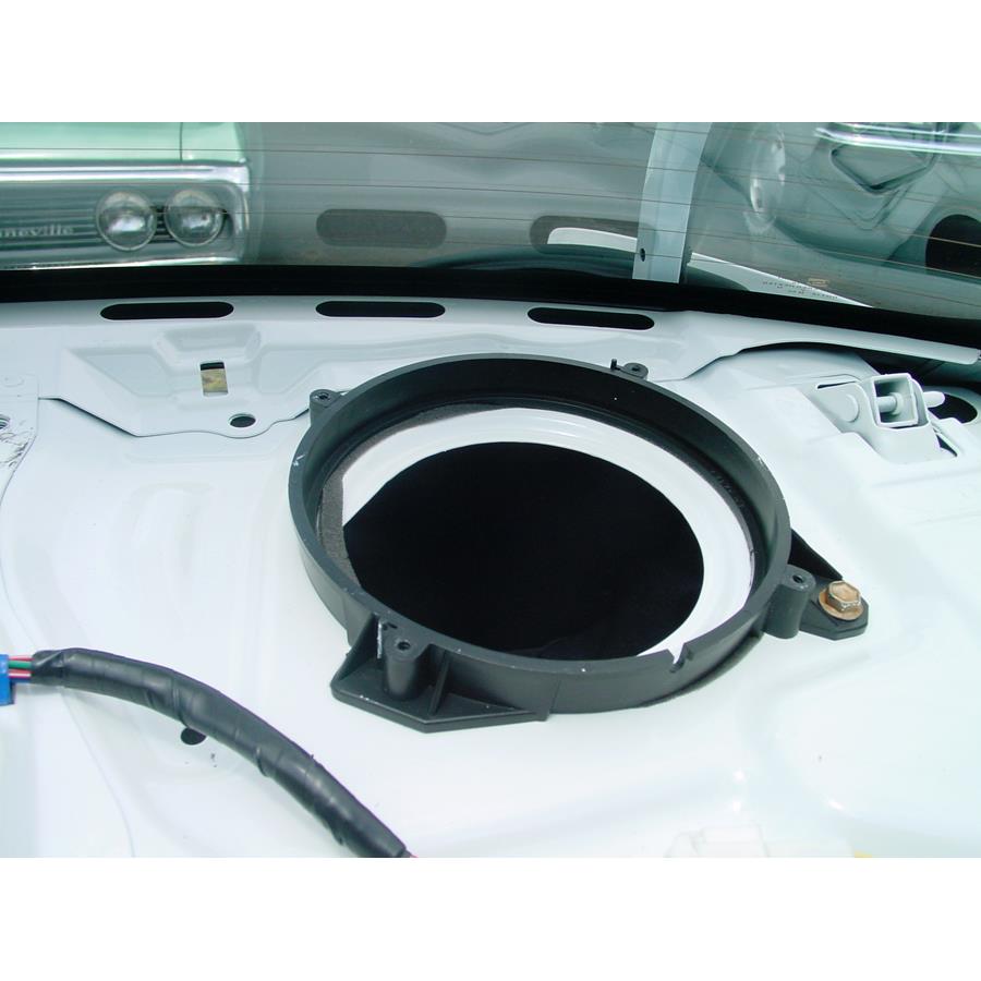 2002 Chevrolet Prizm Rear deck speaker removed