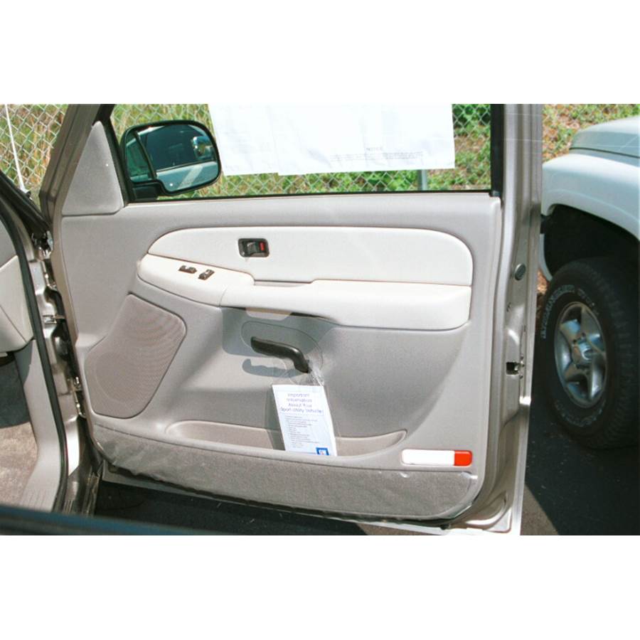 2001 Chevrolet Suburban Front door speaker location