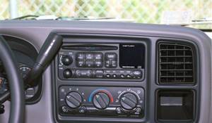 2001 Chevrolet Tahoe Factory Radio