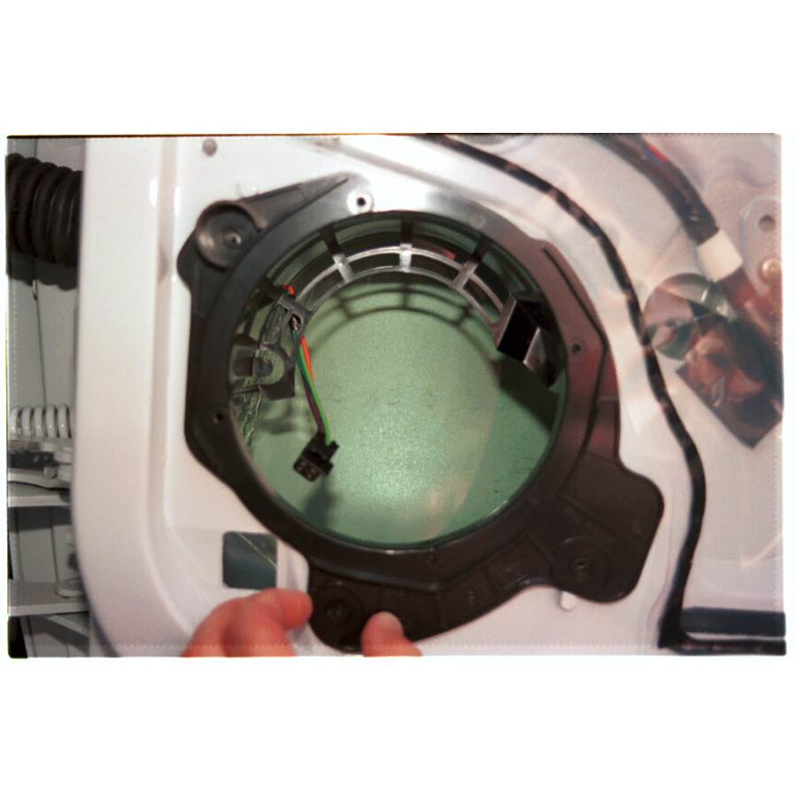 1999 Chevrolet Camaro Front speaker removed