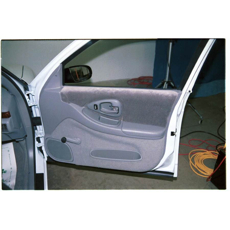 1997 Chevrolet Lumina Front door speaker location