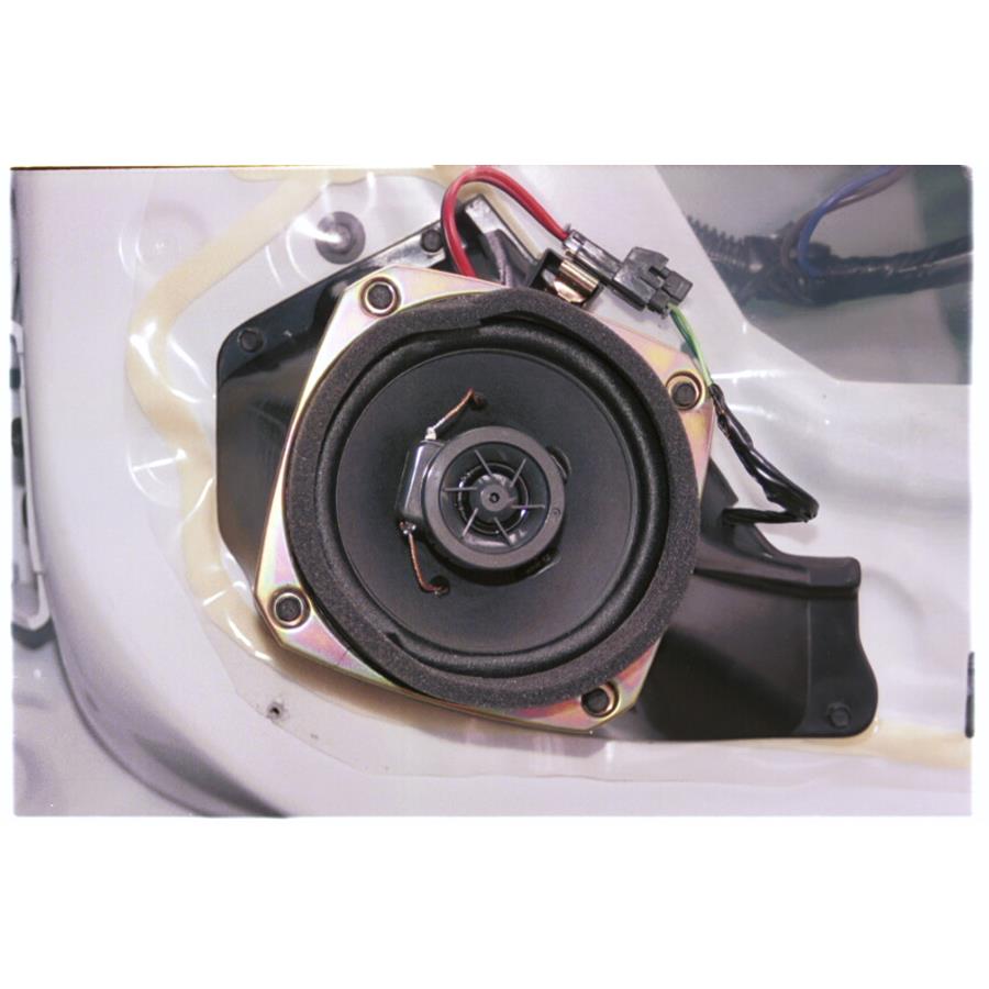 1999 Chevrolet Monte Carlo Front door speaker