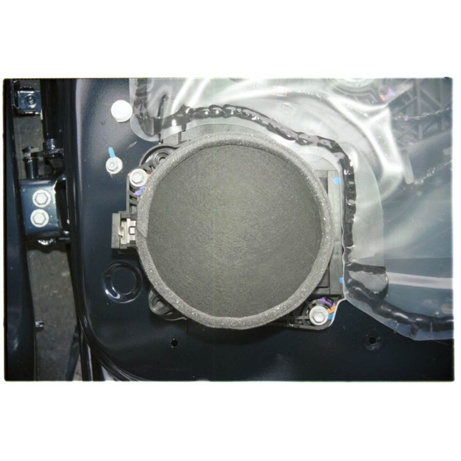 1997 Chevrolet Venture Front door speaker