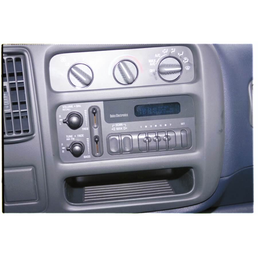 1996 Chevrolet Express Factory Radio