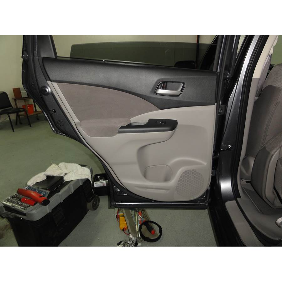 2013 Honda CRV Rear door speaker location
