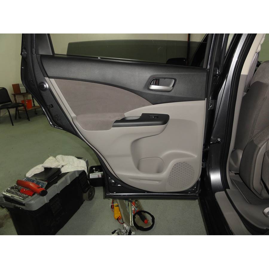 2014 Honda CRV Rear door speaker location