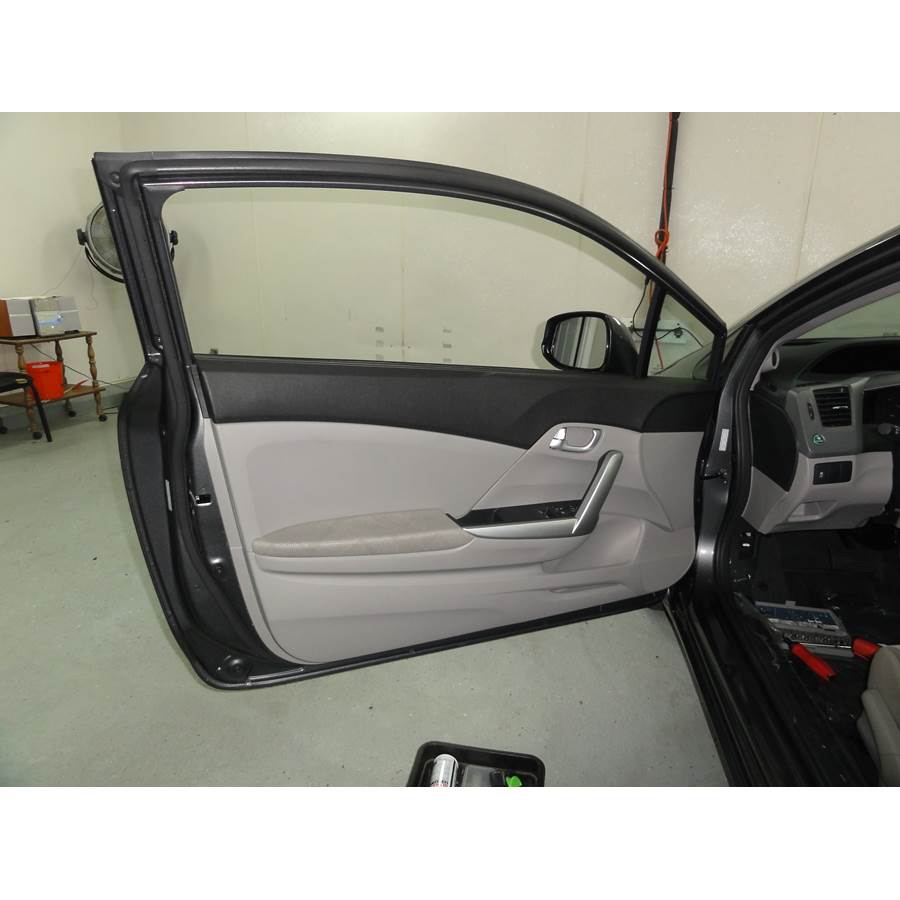 2015 Honda Civic EX Front door speaker location