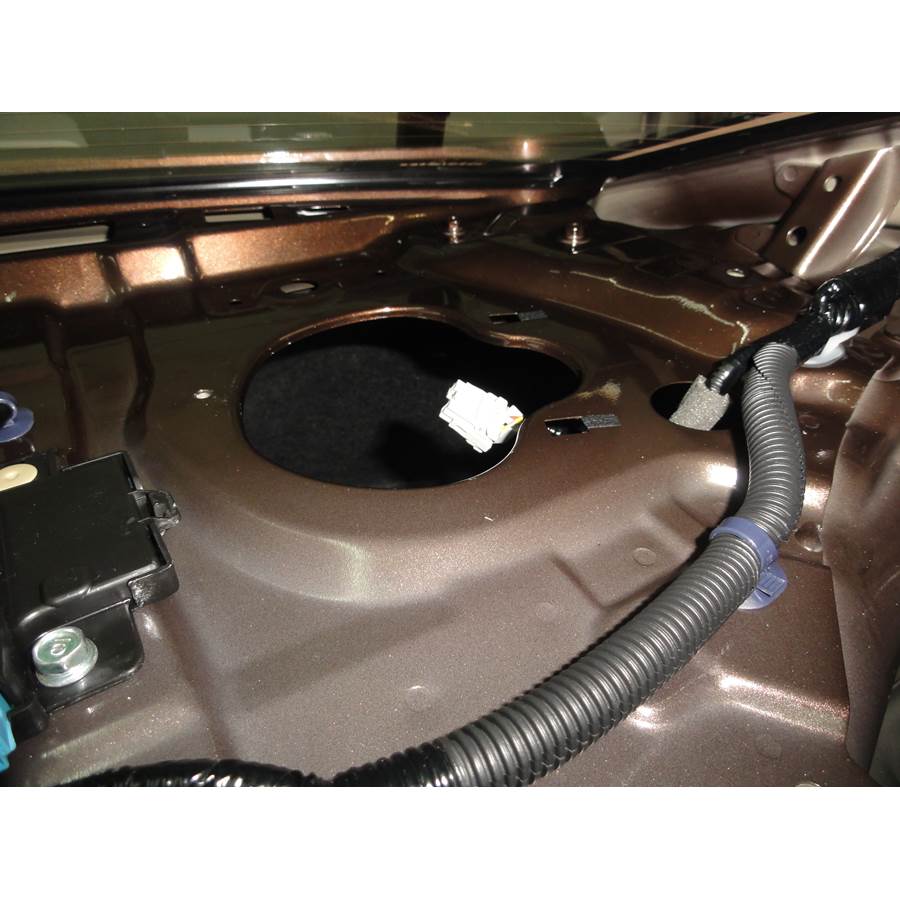 2016 Honda Accord EX Rear deck speaker removed