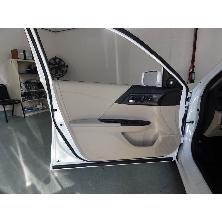 2015 Honda Accord Front door speaker location