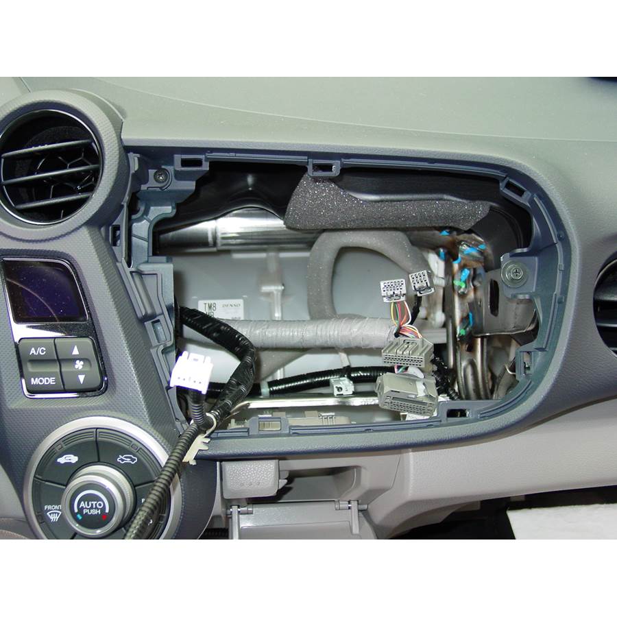 2014 Honda Insight Factory radio removed