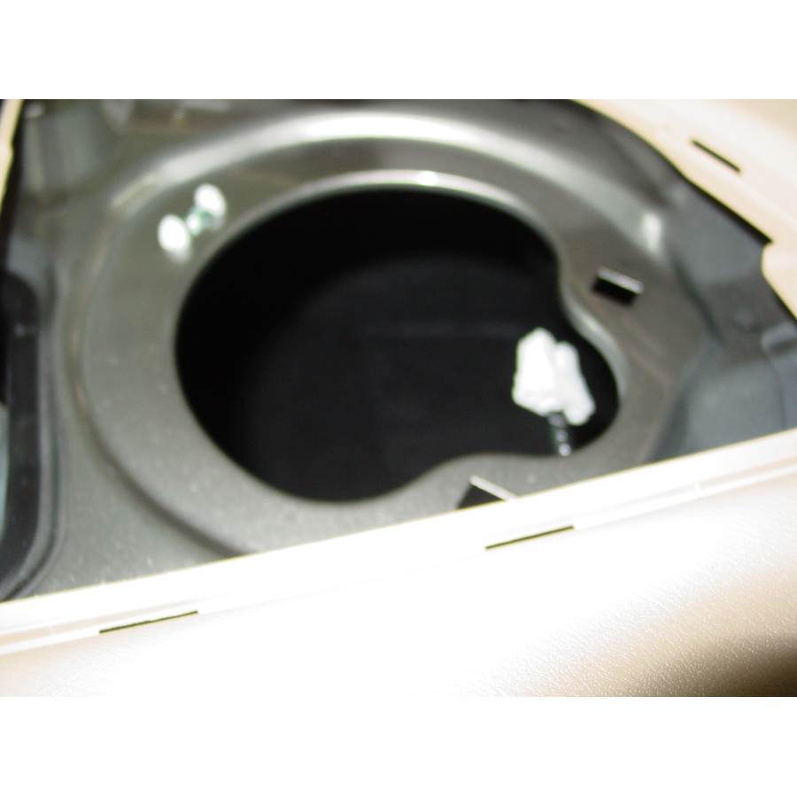 2007 Honda Civic SI Rear deck speaker removed