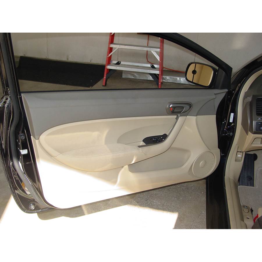 2006 Honda Civic LX Front door speaker location