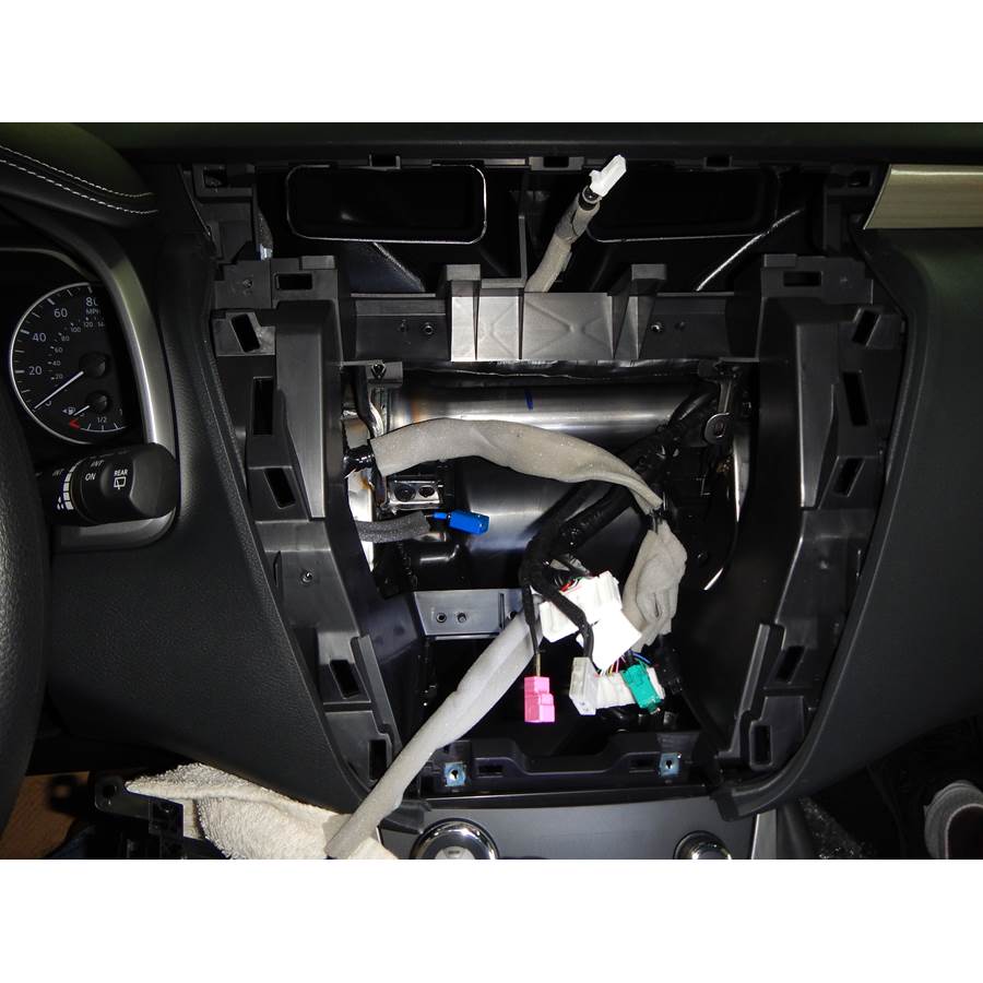 2020 Nissan Murano Factory radio removed