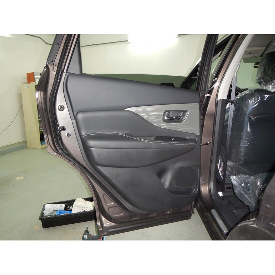2017 Nissan Murano Rear door speaker location