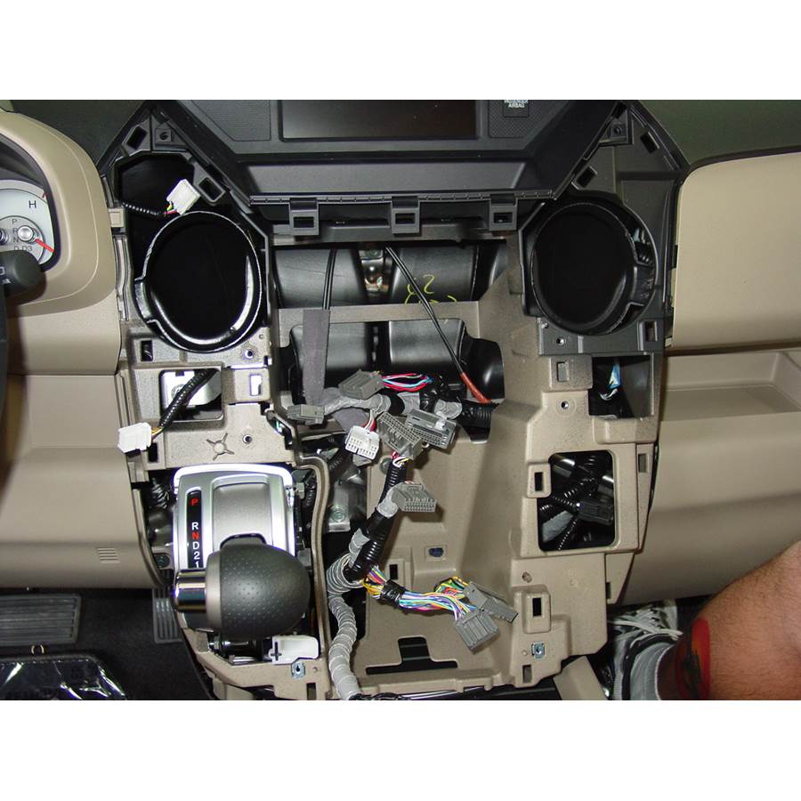 2009 Honda Pilot Factory radio removed
