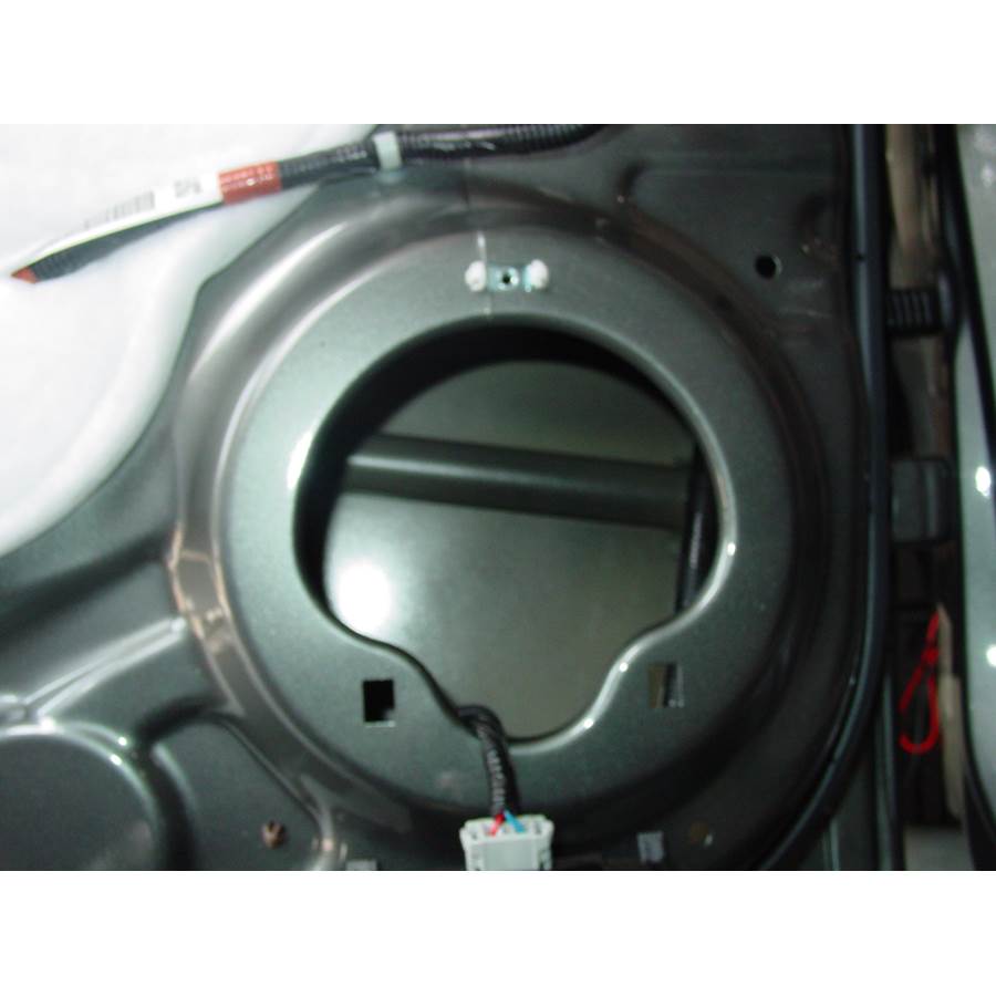 2011 Honda Pilot Rear door speaker removed