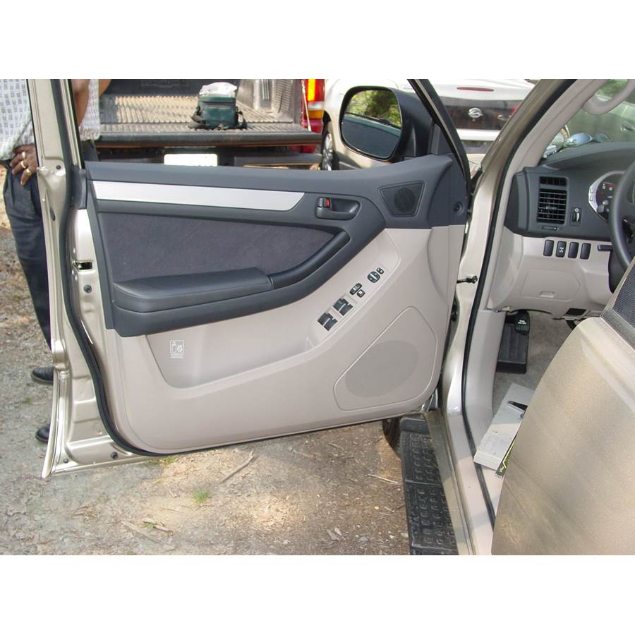 2005 Toyota 4Runner Front door speaker location