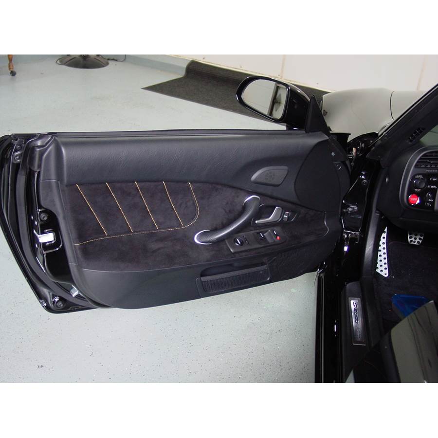 2006 Honda S2000 Front door speaker location
