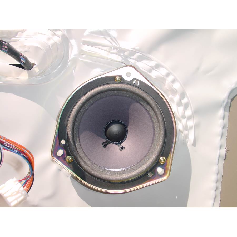 2004 Honda Pilot Front door speaker