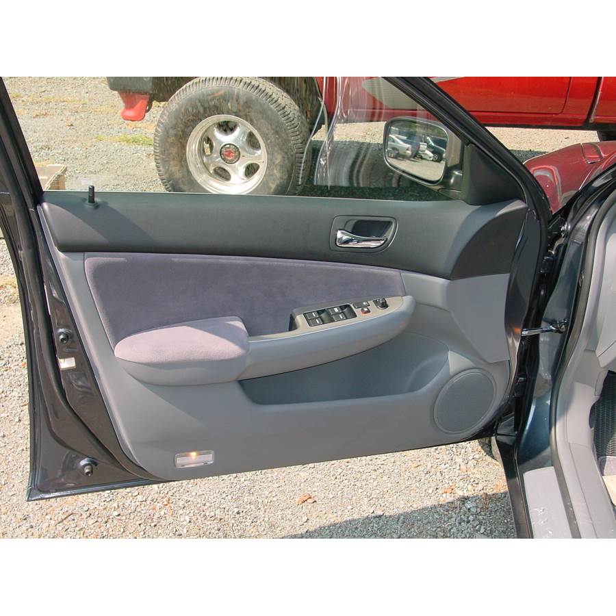 2004 Honda Accord DX Front door speaker location