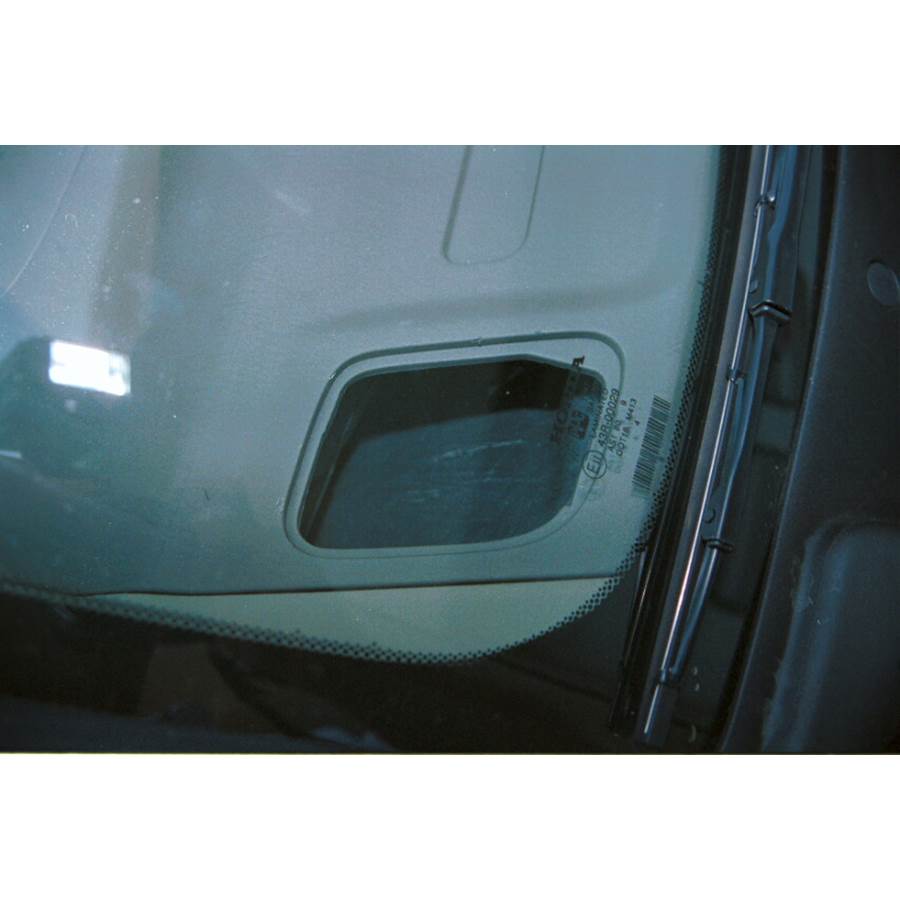 1999 Honda Odyssey Dash speaker removed