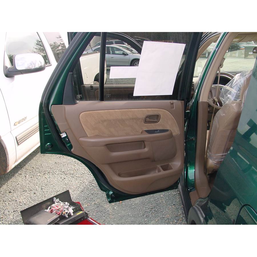 2002 Honda CRV EX Rear door speaker location