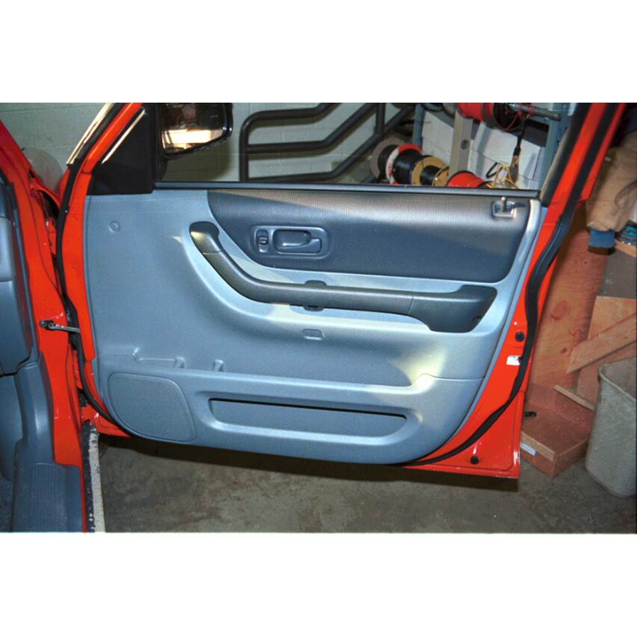 2000 Honda CRV Front door speaker location