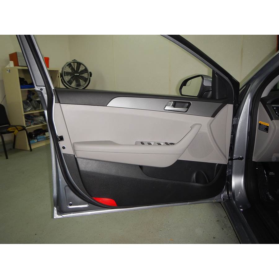 2015 Hyundai Sonata Limited Front door speaker location