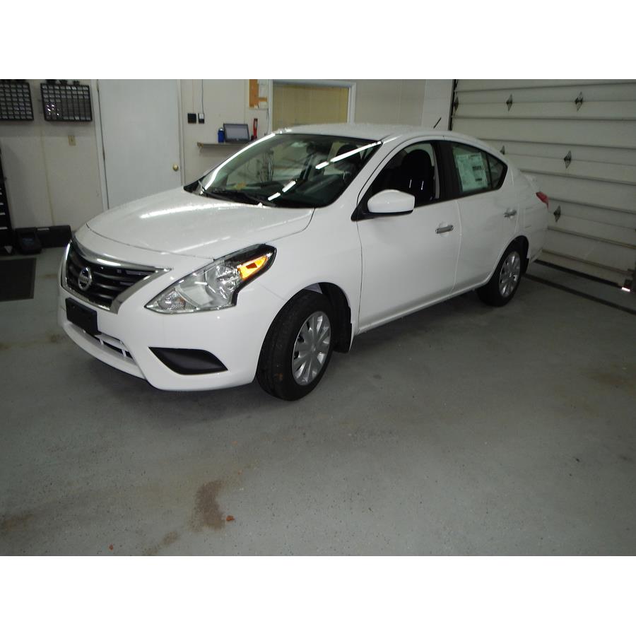 2016 Nissan Versa S Exterior