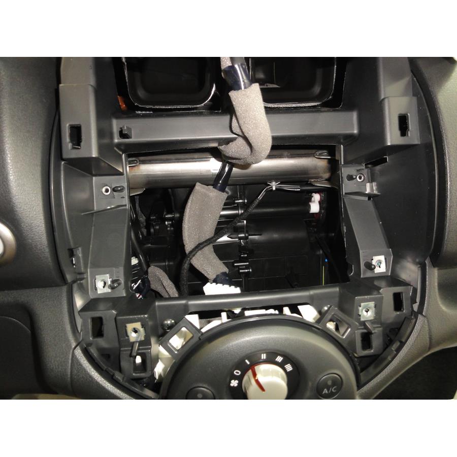 2016 Nissan Versa Note Factory radio removed