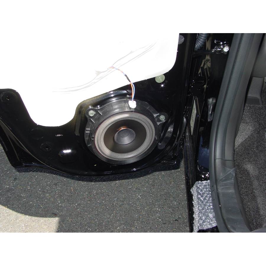 2013 Nissan Xterra Rear door speaker