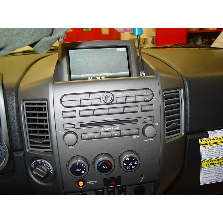 2005 Nissan Titan Factory Radio