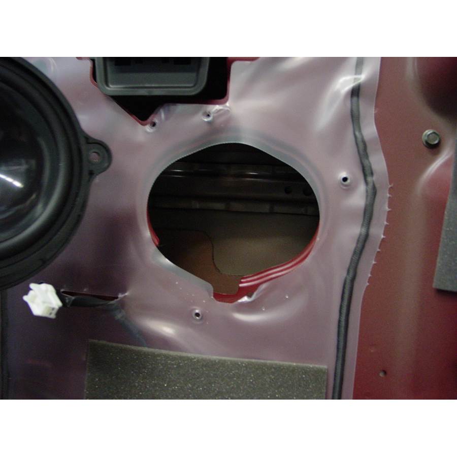 2009 Nissan Titan Rear door speaker removed