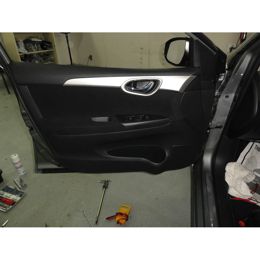 2019 Nissan Sentra Front door speaker location
