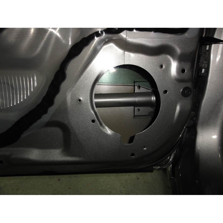 2013 Nissan Sentra Front speaker removed