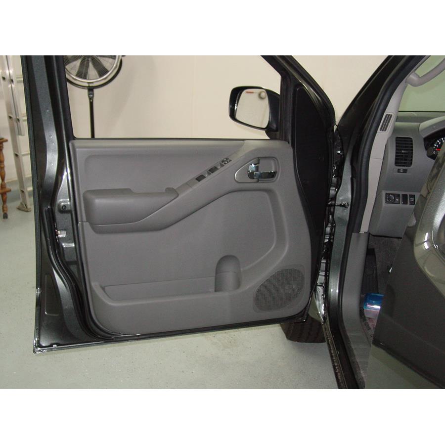 2012 Nissan Frontier PRO-4X Front door speaker location
