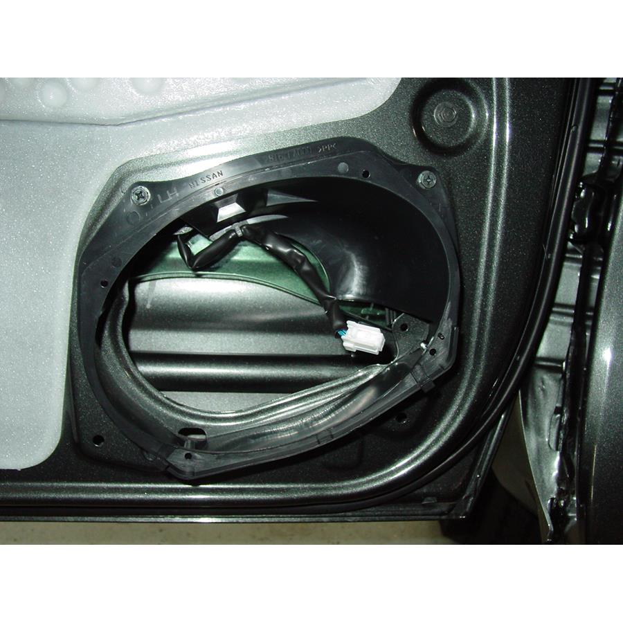 2016 Nissan Frontier Desert Runner Front speaker removed