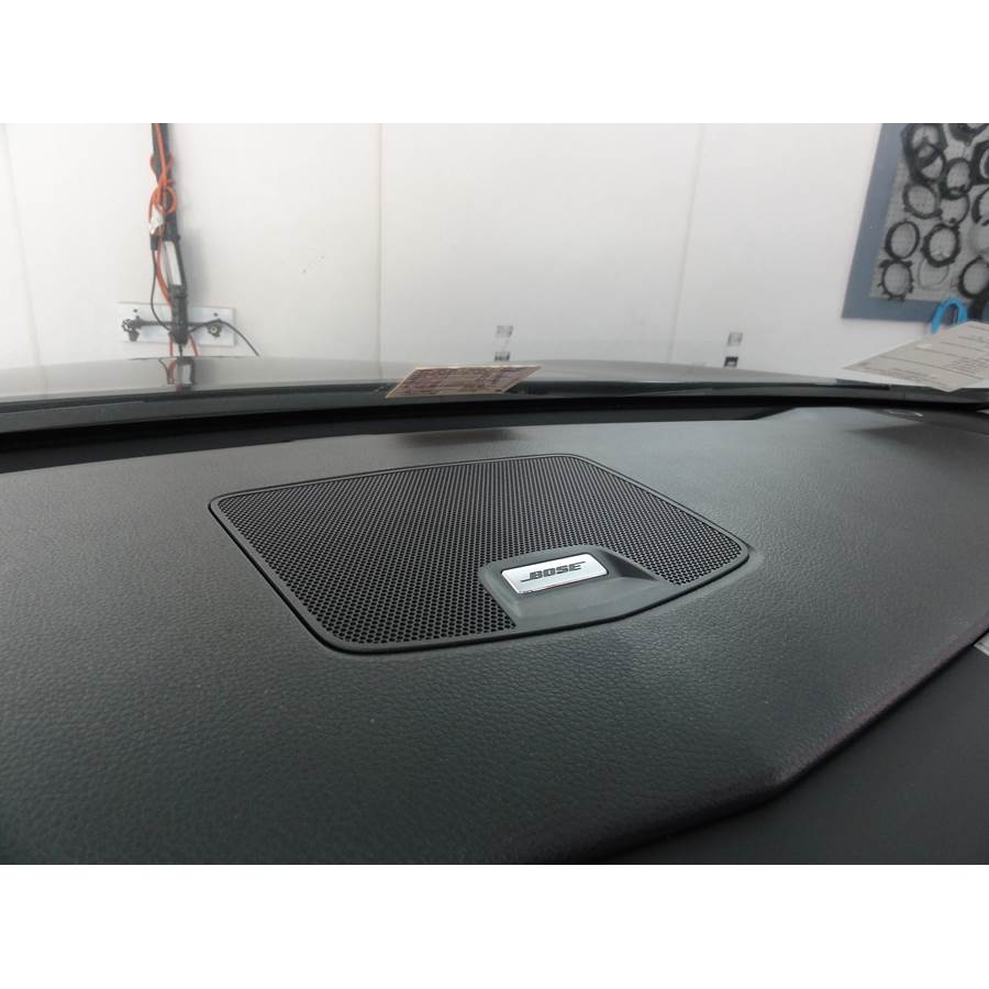2017 Nissan Altima Center dash speaker location